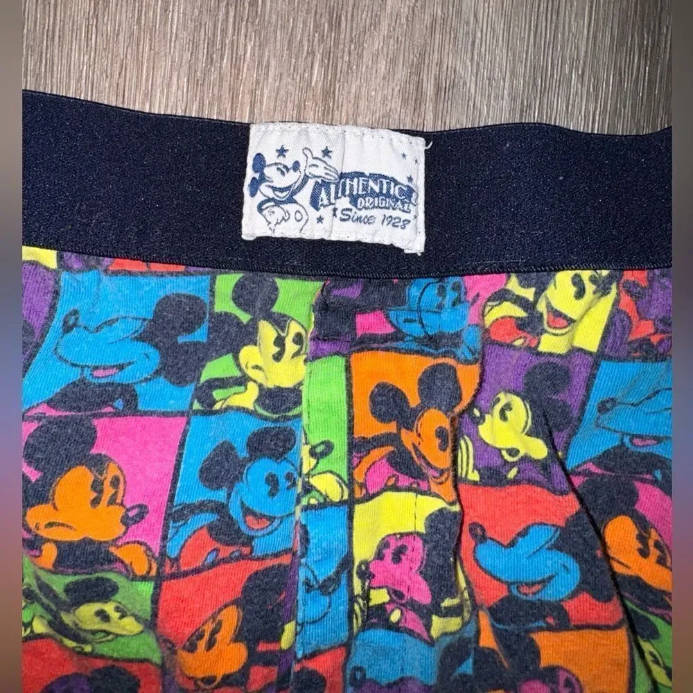 Men’s 90’s vintage Disney parks Mickey boxers size XL